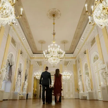The Ritz-Carlton, Vienna-3