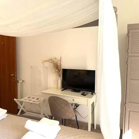Aenea'S B&B-2