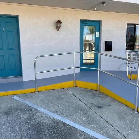 All-Suite Motel-3
