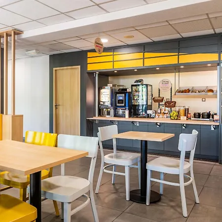 B&B Hotel Chambery La Cassine-2