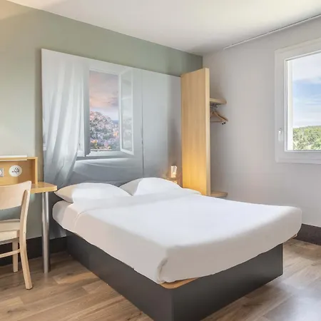 B&B HOTEL Salon de Provence-2