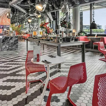 Radisson Red Hotel, Glasgow-2