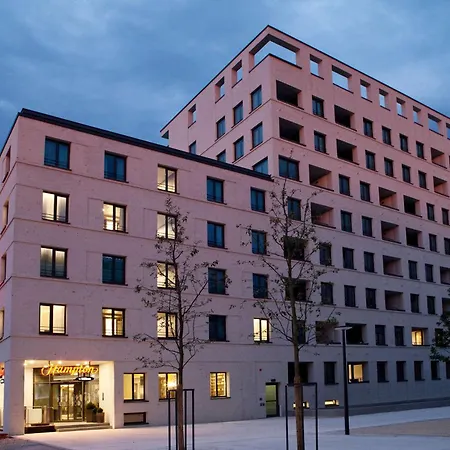 Hampton By Hilton Regensburg-3