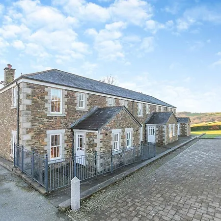 Green Acres Cottages-2