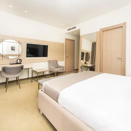 Hotel Pima Budva-3