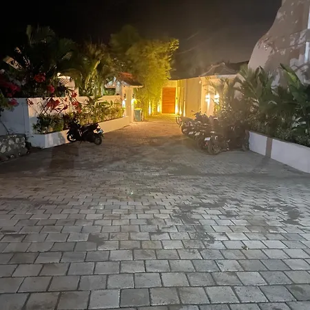 Uluwatu Stay'S Standard Room #4-3