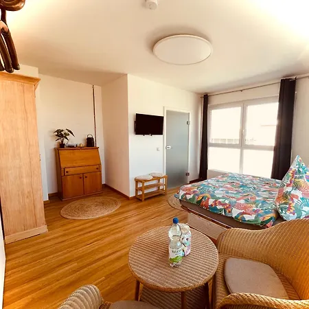 Mine Hotel-3
