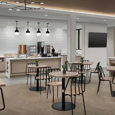 Fairfield By Marriott Inn & Suites Paris-3