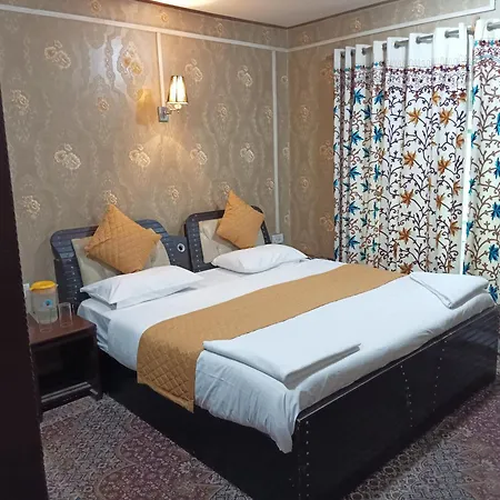 Hotel Pahalgam Duke-3