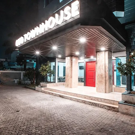 Super Oyo Townhouse 1 Hotel Salemba-3