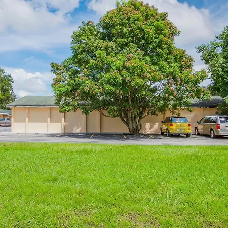 Oyo Superior Budget Inn Bartow-2