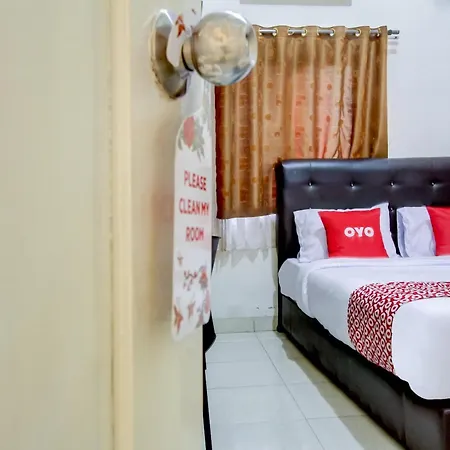 OYO 3606 Kost Kartini Syariah-2