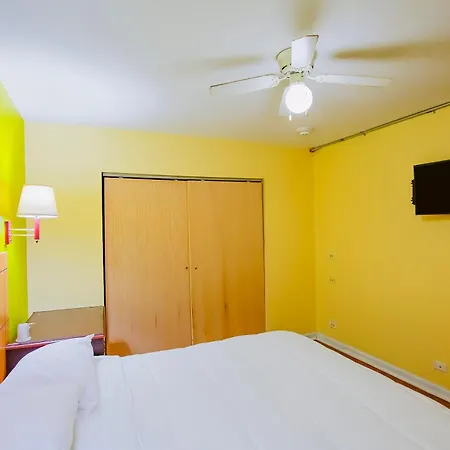 Hotel O Markham Il Near Harvey/Tinley Park-3
