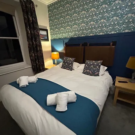 Annandale Arms Hotel-3