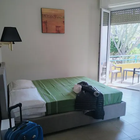 Hotel Calamosca-2