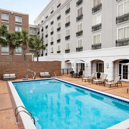 Courtyard By Marriott Charleston Historic District-3