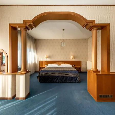 Hotel Grand Torino-3