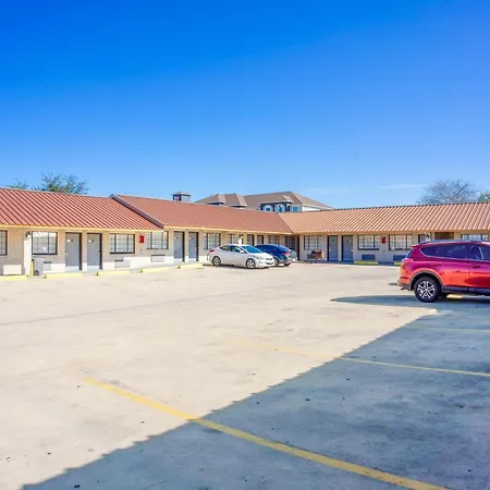 Pleasanton Executive Inn By Oyo-2