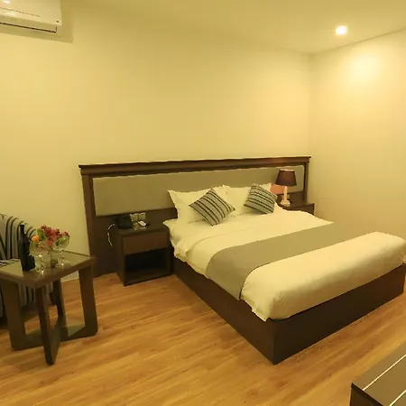 Collection O Le Grand Hanoi Hotel - The Tryst-2