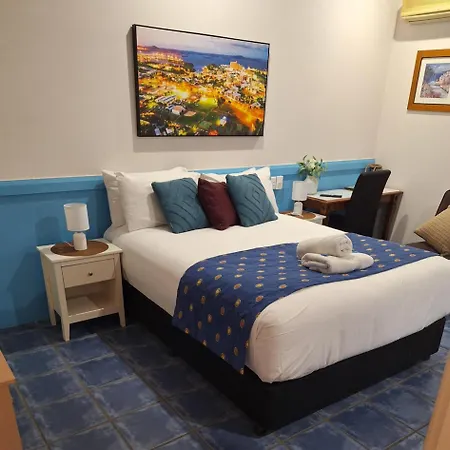 Central Studio Accommodation-2