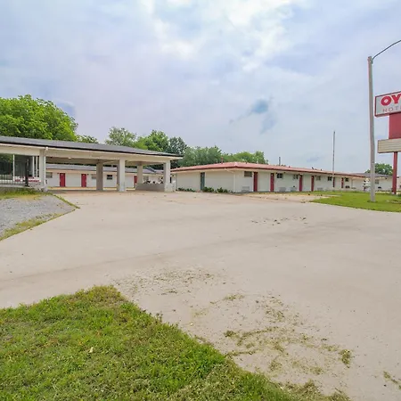 Oyo Hotel Mcalester Ok S Main St-3
