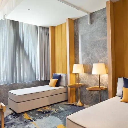 Alrayyan Hotel Doha, Curio Collection By Hilton-3