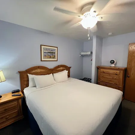 Bay Breeze Resort-2