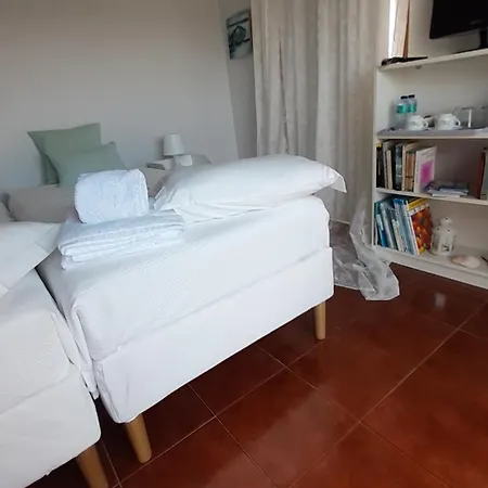 Sun & Sand Guesthouse-2