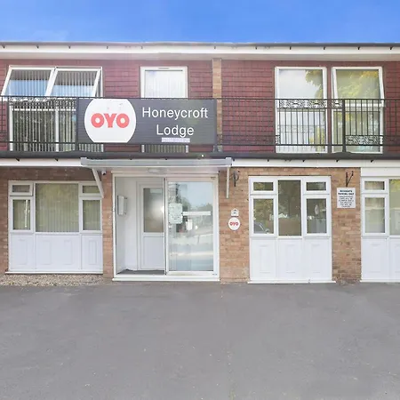 Oyo Honeycroft Lodge, Uxbridge-2