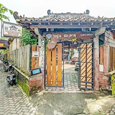 Spot On 91916 Joglo Doyong Homestay Syariah-3