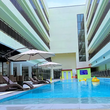 The Glory Hotel-2