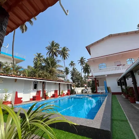 La Paulo'S Back To Basic Beach Resort-3