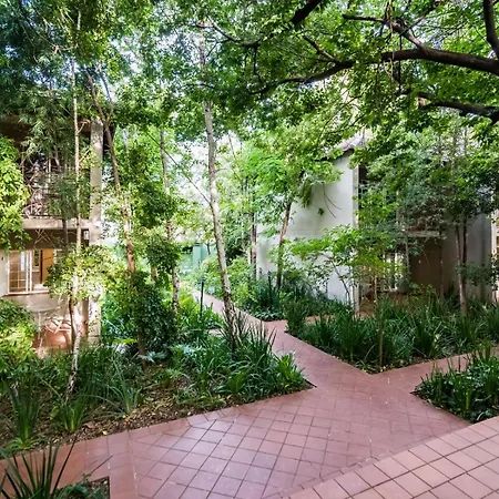 Melrose Place Boutique Hotel-3