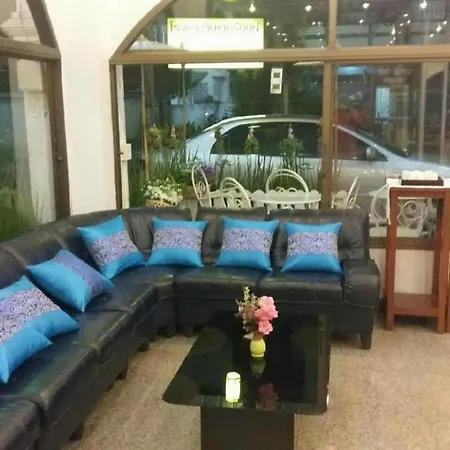 Super Oyo 1096 Winner Inn Hotel-2