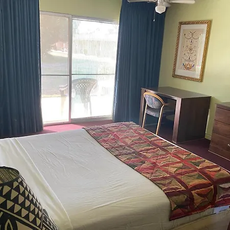 Oyo Hotel Yuma Az Desert Grove-3