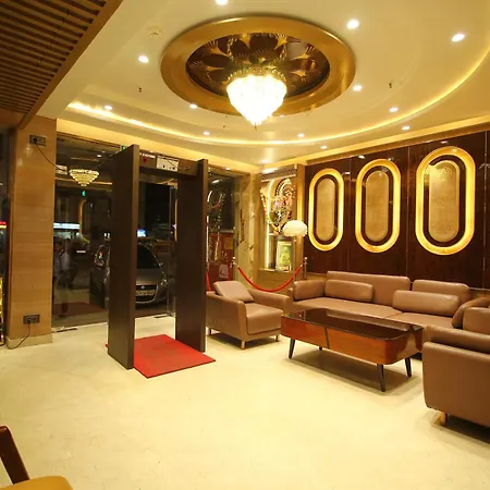 Hotel Grand Plaza-City Centre, 2 Minutes-Walking-From New Delhi Station By M S Hospitality-3