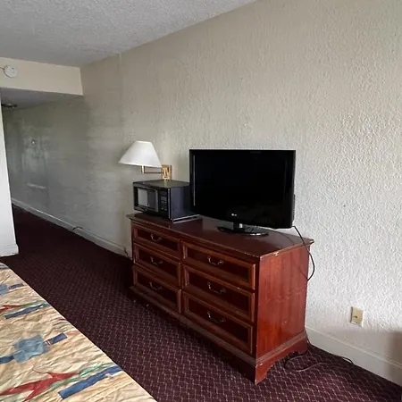 Super Inn & Suites By Oyo Milledgeville-3