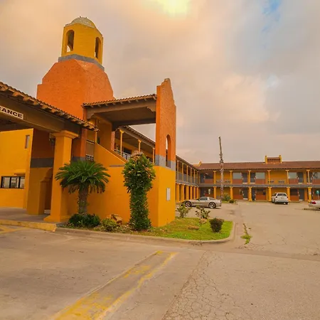 Oyo Hotel Kingsville - Hwy 77-3