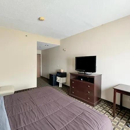 Fairbridge Inn & Suites Batavia-Darien Amusement Park-2