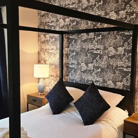 The Abbey Inn-2