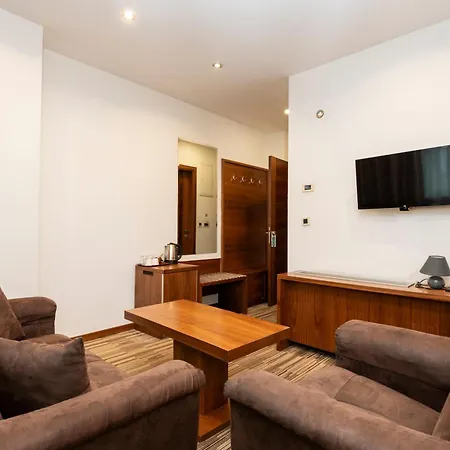 Hotel Bistrik City Center-2