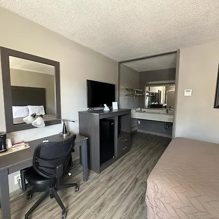 Executive Inn Locust Grove By Capital O-2