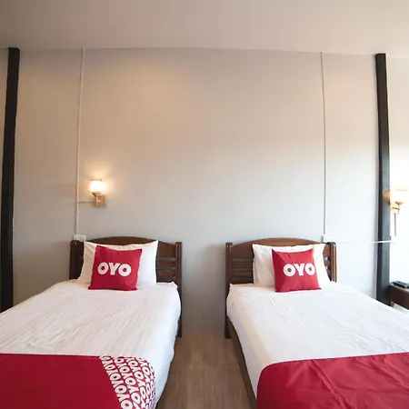Oyo 465 Krung Kao Traveller Lodge-2