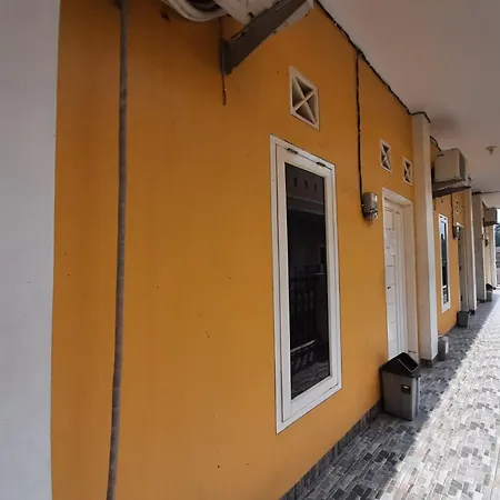 Oyo Life Afny Kost 1-3