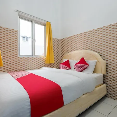 OYO 3284 Pademangan 3 Residence Near RSU Kemayoran-2