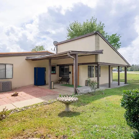 Oyo Hotel Daleville Al Hwy 84-3