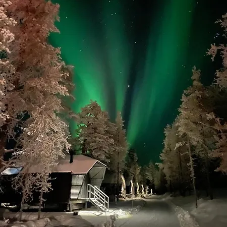 Aurora Queen Resort Igloos-2