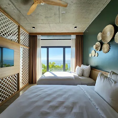 Leaf Beachfront Hotel Da Nang-3