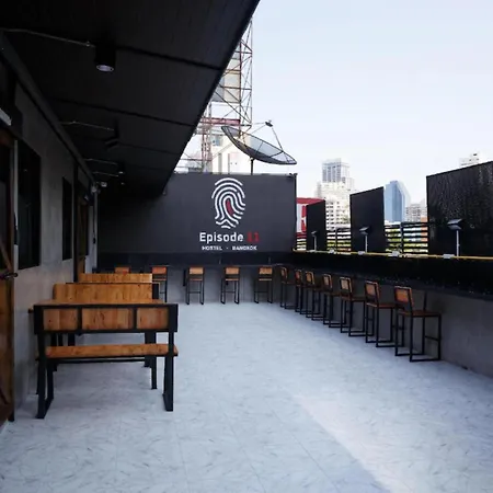 Episode 11 Hostel Sukhumvit-2