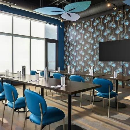 Moxy Madison Downtown-2